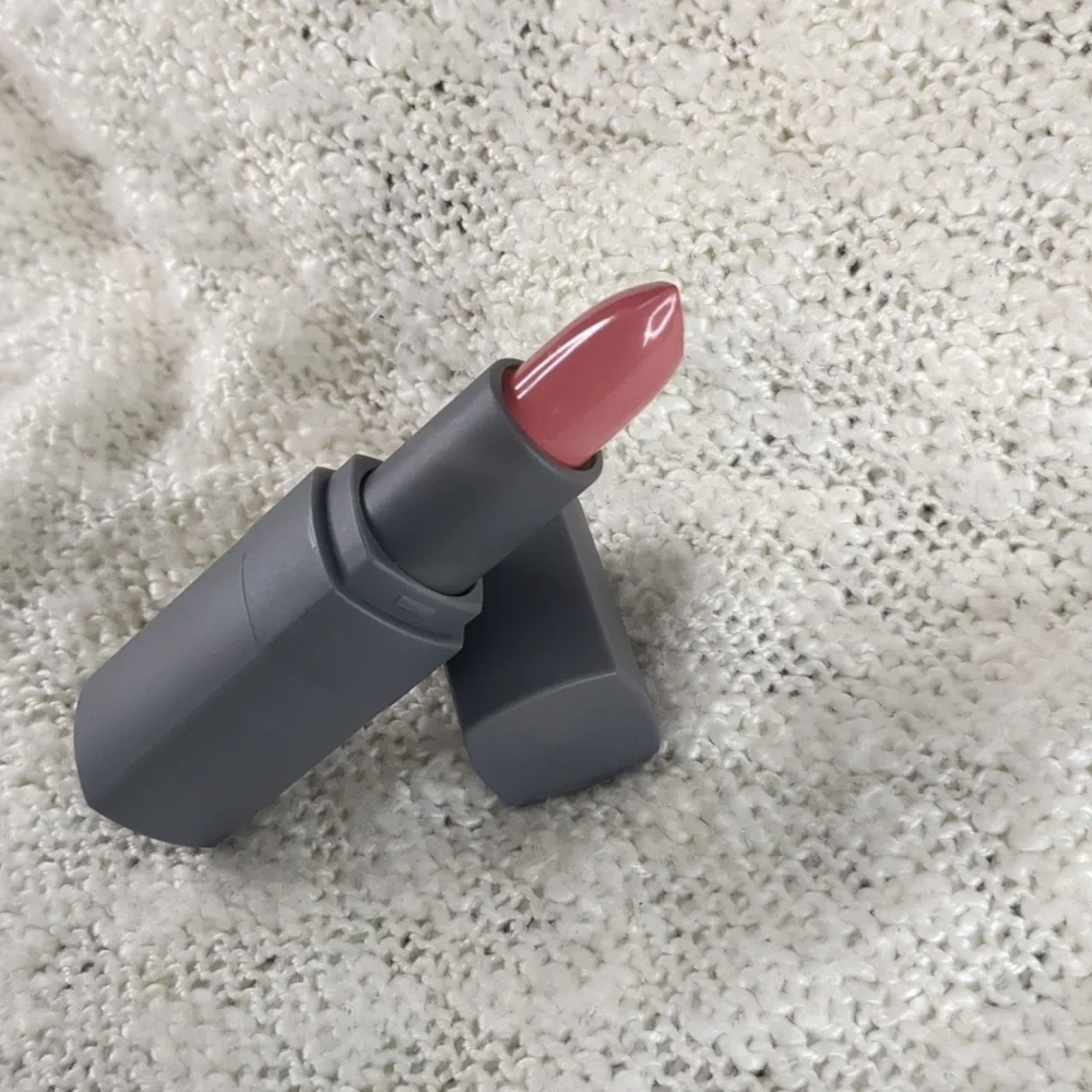 KAB Cosmetics Cream Lipstick in PEACH COBBLER, 3.5g/0.12oz